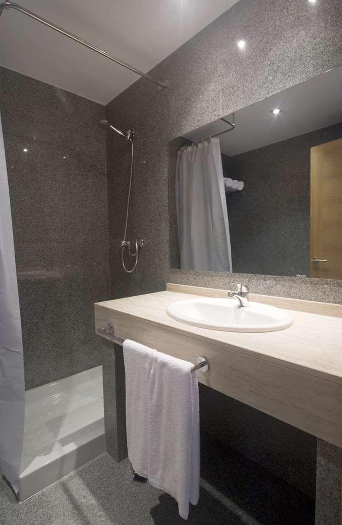 Hotel Palacio De Asturias Oviedo Quarto foto